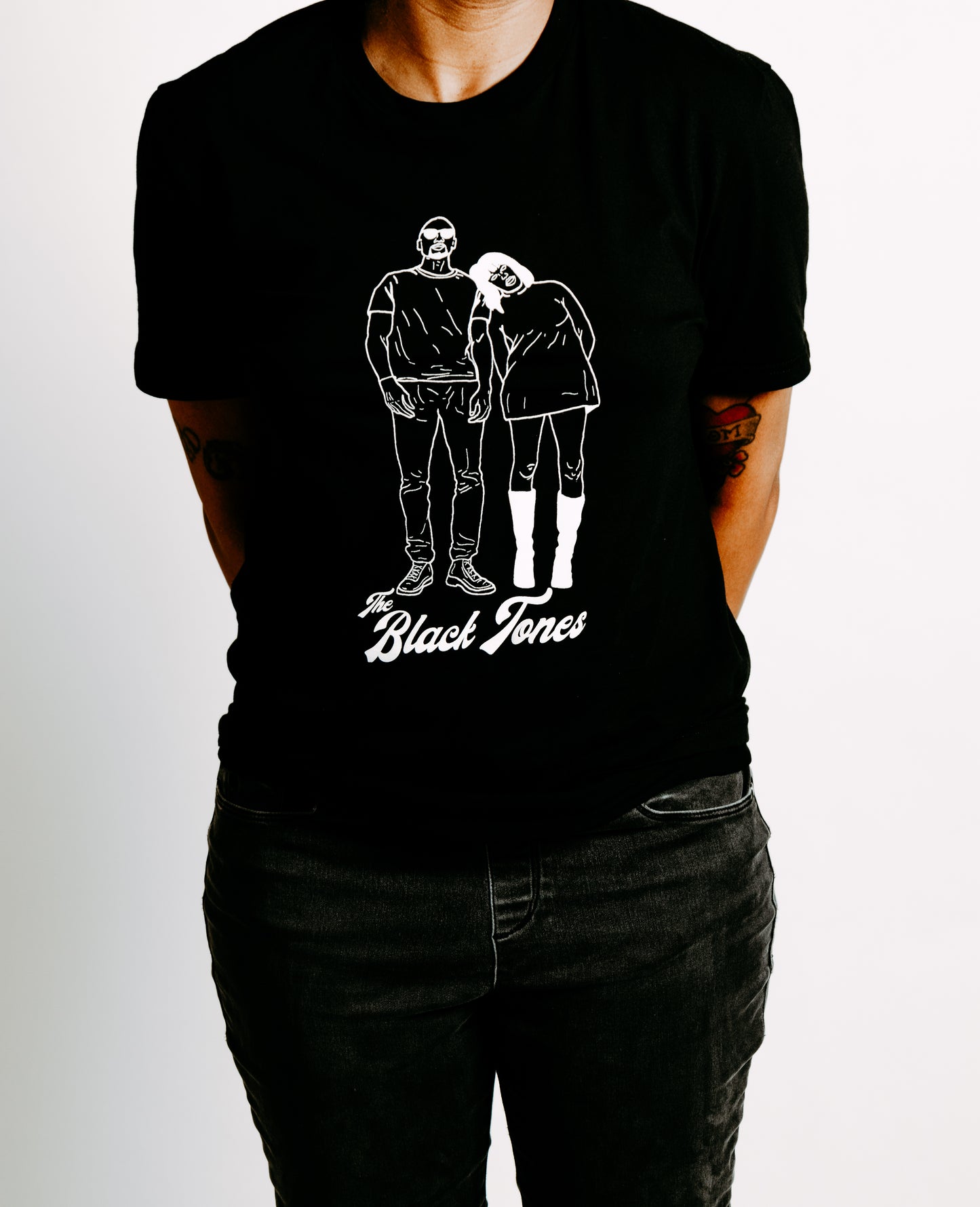 Tee Shirt: Sketch Black/White